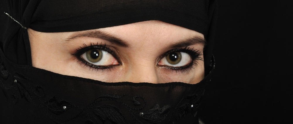 Wanita Muslimah Bercadar - Arab Woman In Hijab HD Wallpaper (18)